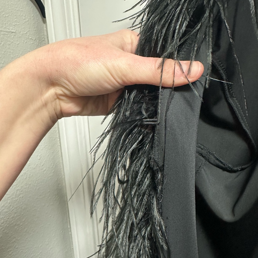 Like new Vtg Patra Black Velvet Ostrich Feather Shawl Collar Long Duster L - Picture 13 of 14